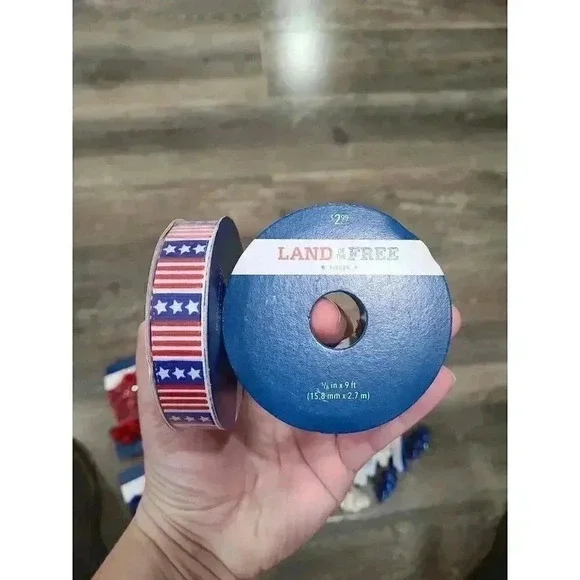 4th of July‎ Joanns craft supplies/ribbon/tier tray decor - Picture 4 of 6